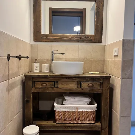 ベッド・アンド・ブレックファスト A Casa De Nono San Dorligo della Valle